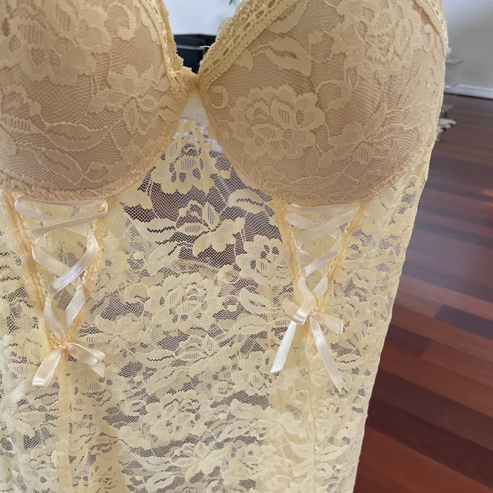 Lots of lace and bows